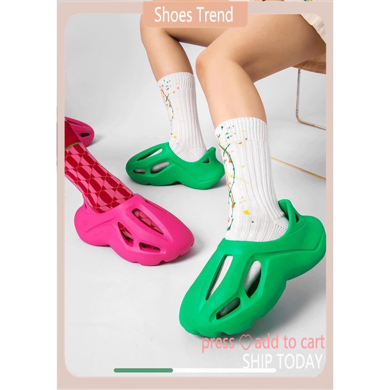 Dép đi biển Dép Sandal Đục Lỗ Đế Dày Khử Mùi Chống Trượt Thời Trang Mùa Hè Hàng Mới Dành Cho Nam 2022