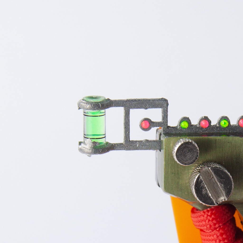 Ná cao su cao cấp Laser Ngựa kim loại có laze nam châm siêu hút - NATHUN003