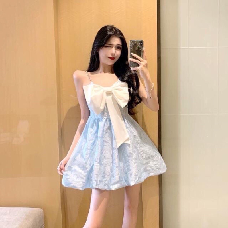 Đầm búp bê cúp ngực nơ to kèm dây ngọc