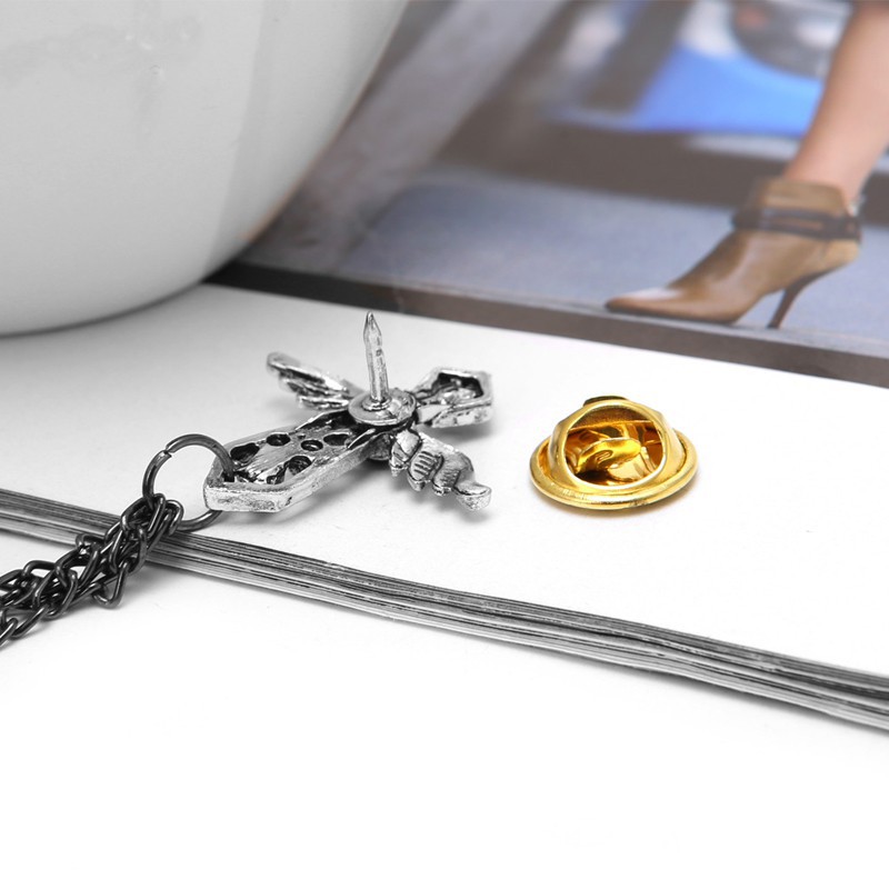 Huy hiệu cài áo hình chữ thập vương miện đính đá thời trang cho nam