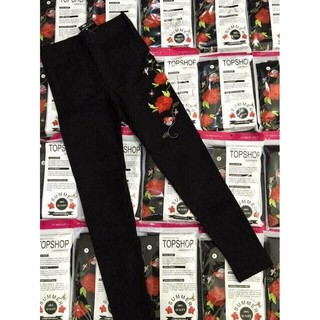 Quần legging thêu hoa hồng topshop