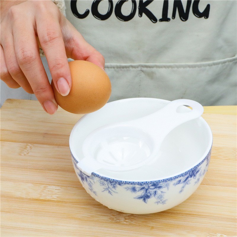 Dụng cụ tách lòng trắng trứng bằng nhựa thao tác đơn giản nhanh chóng Bunakids AD25