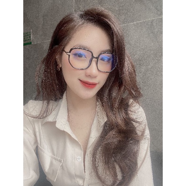 Kính Shein full box , có mail mua hàng của web chính hãng