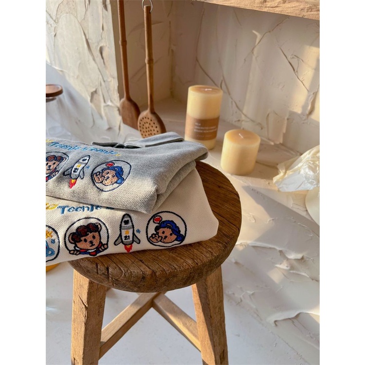 Áo Thun Polo Tay Dài Dáng Rộng Thêu Hình Gấu Phong Cách Phương Tây Thời Trang Mùa Thu Hàng Mới Dành Cho Trẻ Em Nam Và Nữ