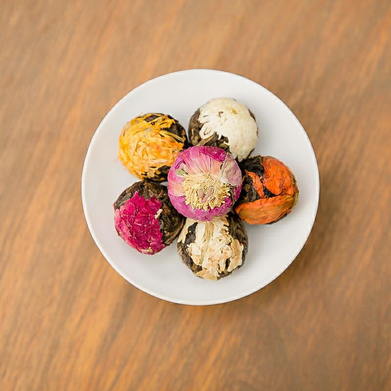 Trà hoa nghệ thuật 1 hộp 18 viên