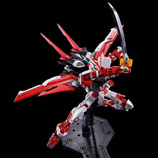Mô hình lắp ráp MG Gundam Astray Red Frame Flight Unit
