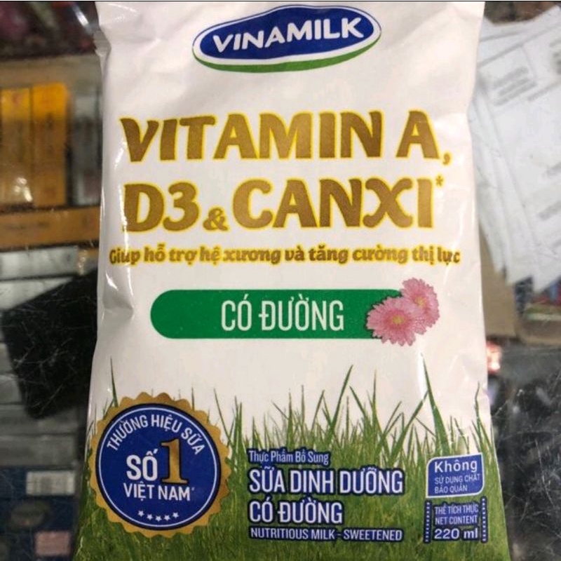 Sữa Tươi Túi Vinamilk 3 vị Có đường, Ít đường, Không đường 220ml