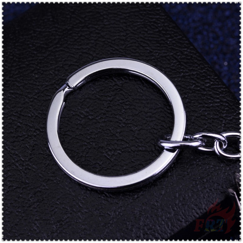 1 Móc khóa hình người nhện bằng kim loại