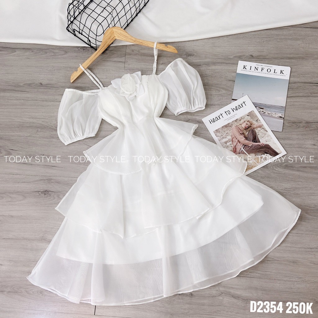 Váy trắng 2 dây sang trọng , đầm nữ dự tiệc dễ thương TODAYSTYLE freesize d2354