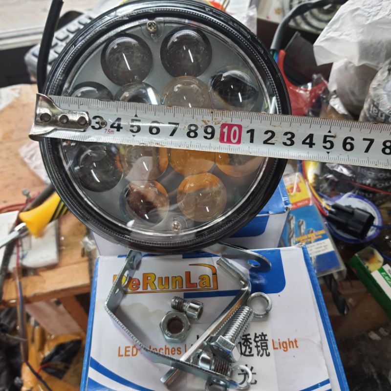 Đèn led gầm hyundai 3t5, đèn trợ sáng hd65,hd72,hd99, hd800,110s .. chung 12v, 24v1t + 1t25 đời 97 runlai