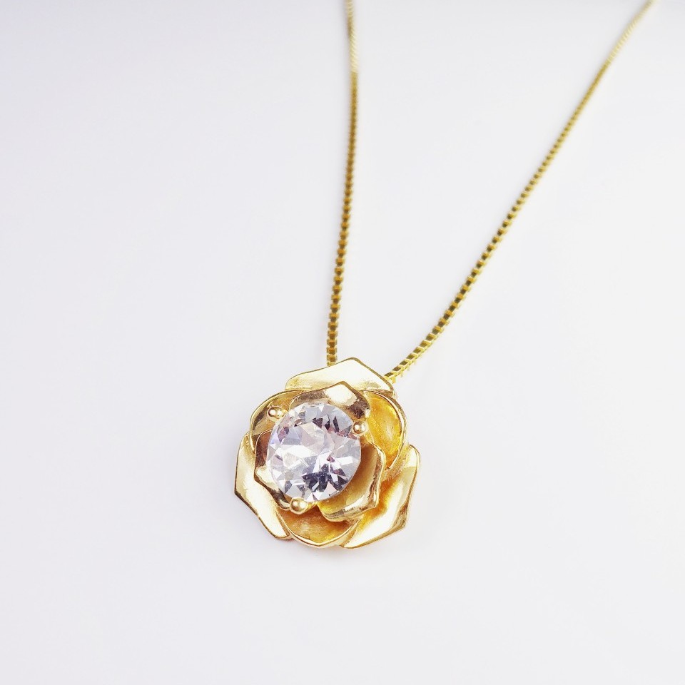 Trang sức Keva Jewelry Trang sức dây chuyền Rose xi mạ vàng 999 DCN28