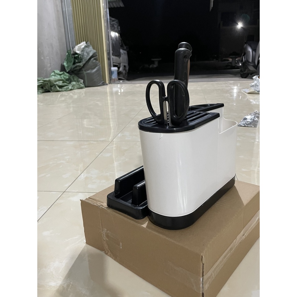 Kệ dắt dao thớt nhựa GIÁ đựng dao thớt có khay hứng nước
