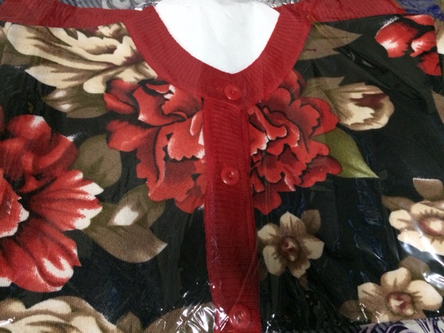 Áo len hoa trung niên | BigBuy360 - bigbuy360.vn