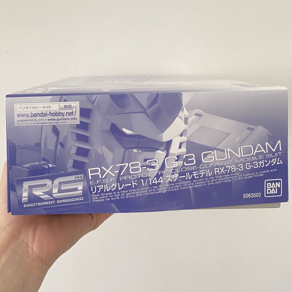 Mô Hình Lắp Ráp Gundam RG 1 / 144 RX-78-3 G-3 Thương Hiệu Bandai