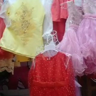Quan áo trẻ em