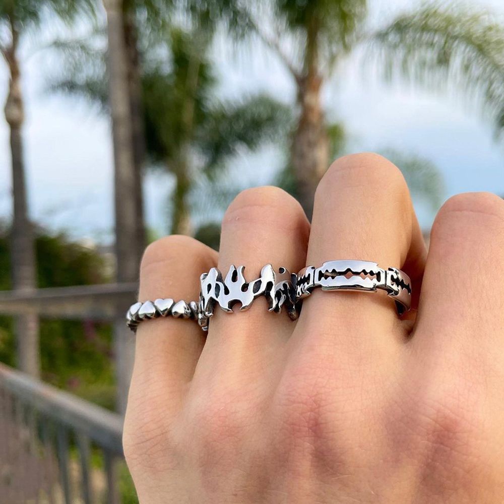 Bộ Nhẫn Đeo Ngón Tay Họa Tiết Trái Tim / Ngọn Lửa Thời Trang Hàn Quốc Cho Nữ