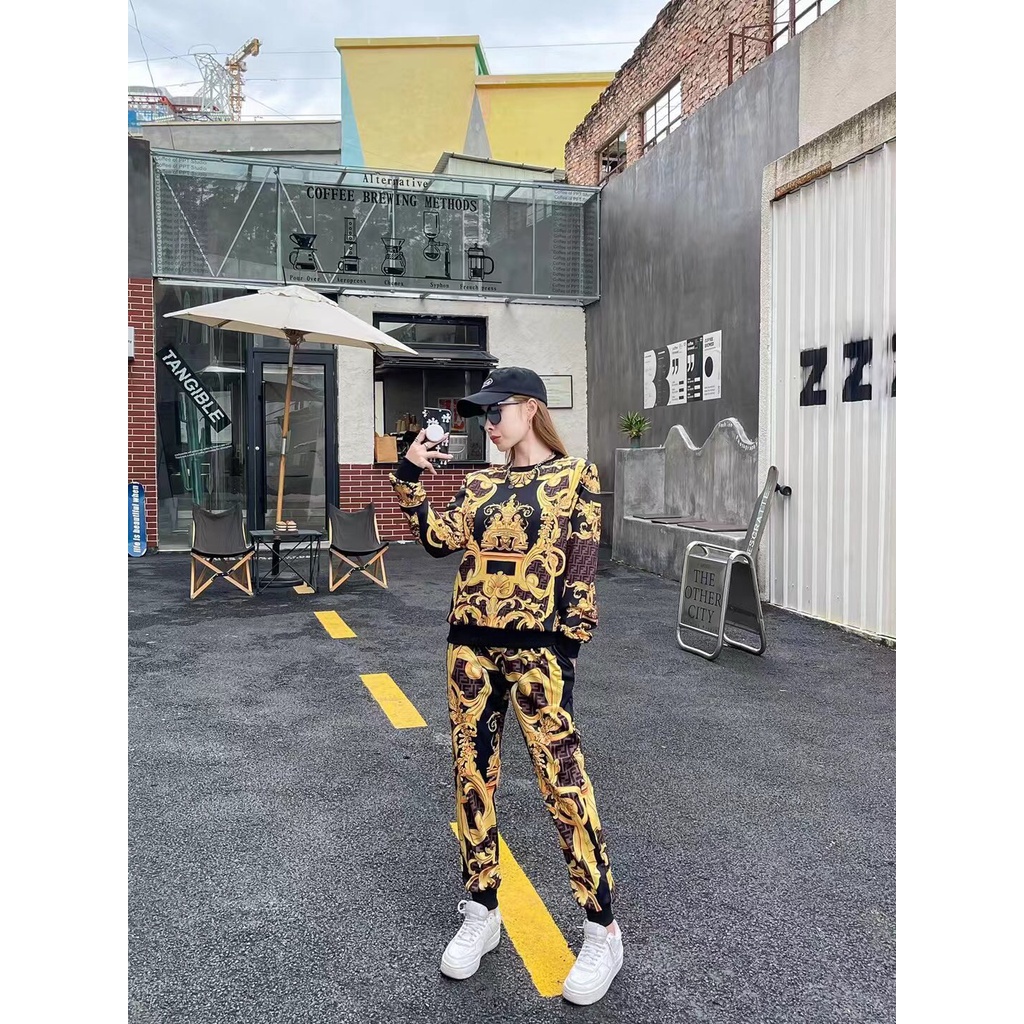 Set quần áo nữ thời trang cao cấp Fendi x Versace thiết kế họa tiết cổ điển, phong cách thời thượng
