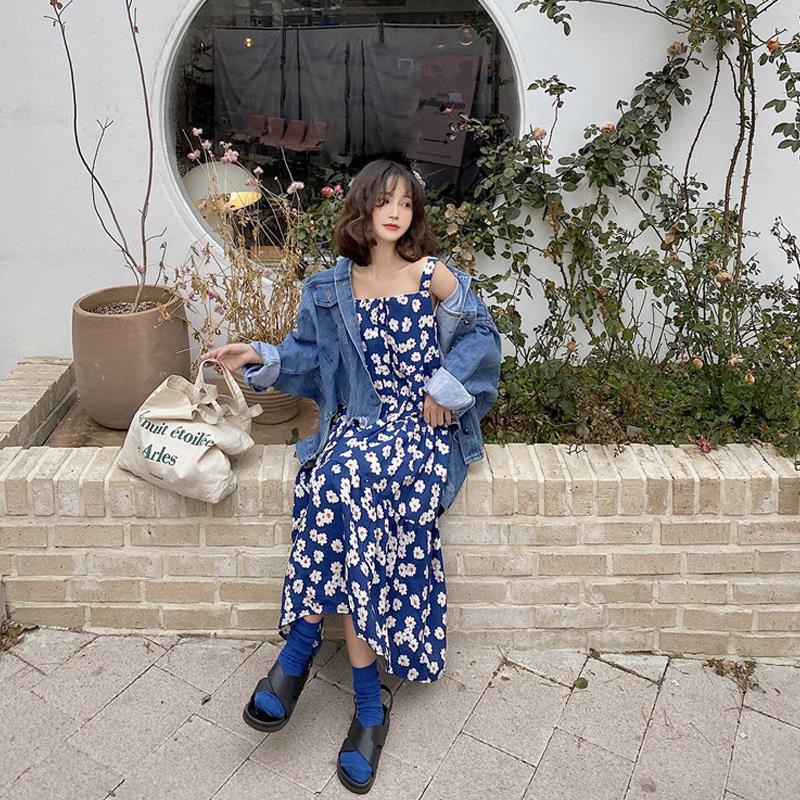 Đầm Hai Dây In Hoa Cúc Nhỏ Xinh Ngọt Ngào Thời Trang Mùa Hè 2022 Mới