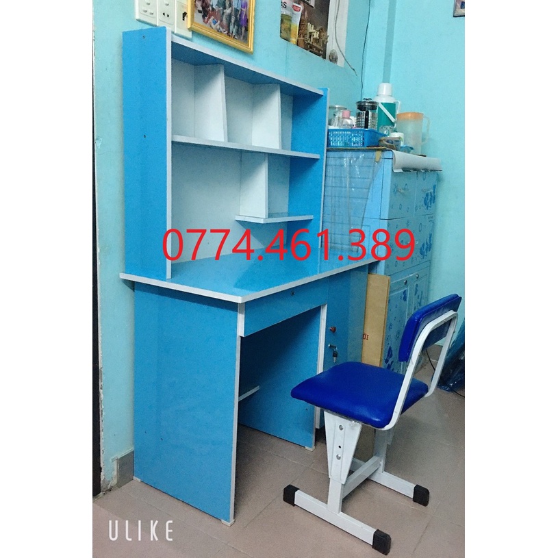 Bàn học sinh có giá sách-bàn học sinh giá rẻ tặng kèm hình dán cho bé ship nhanh HCM BD