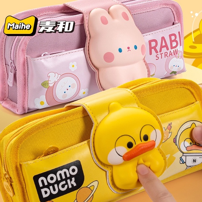 Hộp Bút Vải Nắp Lật Gắn Thú Mềm Heo GiGi Và Các Người Bạn Hoạt Hình Dễ Thương