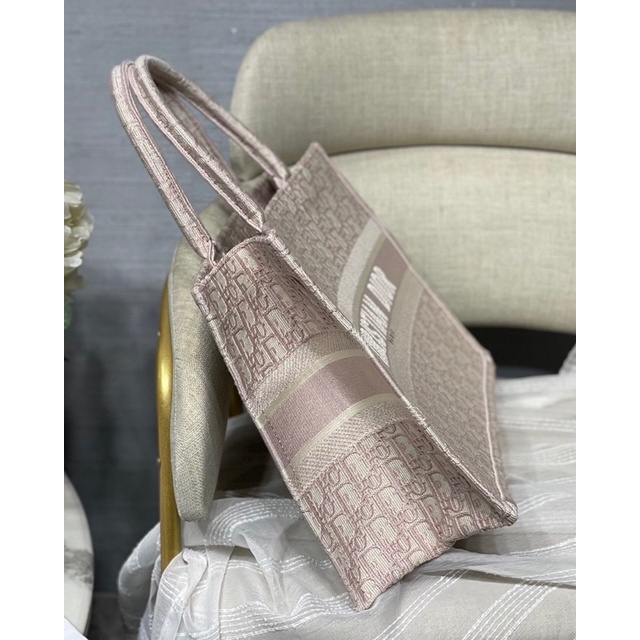 Túi xách logo thương hiệu Dior CD Tote cao cấp có 2 size hàng vip 1-1