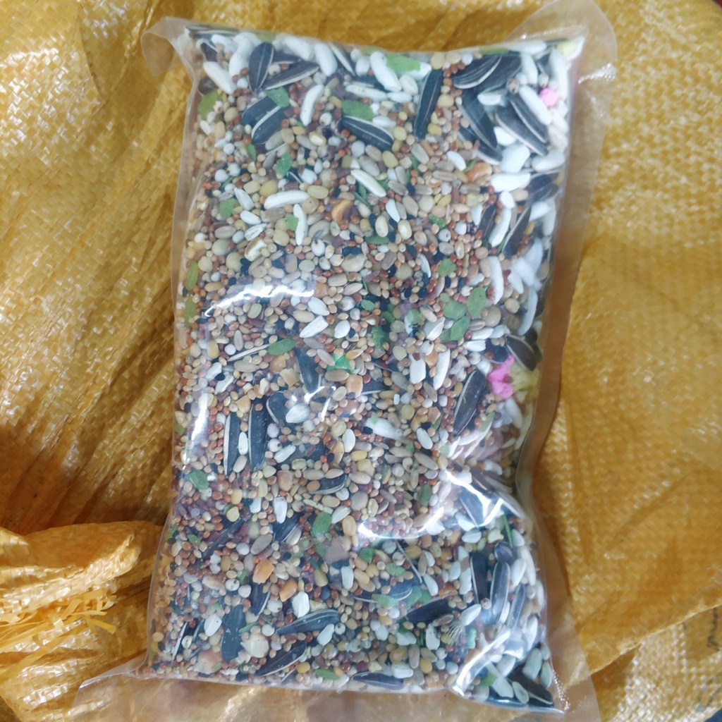 Thức ăn Hamster hạt trộn dinh dưỡng nhiều thành phần gói 500G