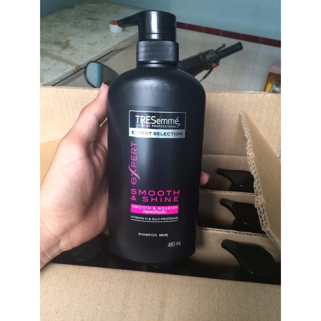 Dầu gội TRESEMME SMOOTH - SHINE Thailand 480ml - BX2005