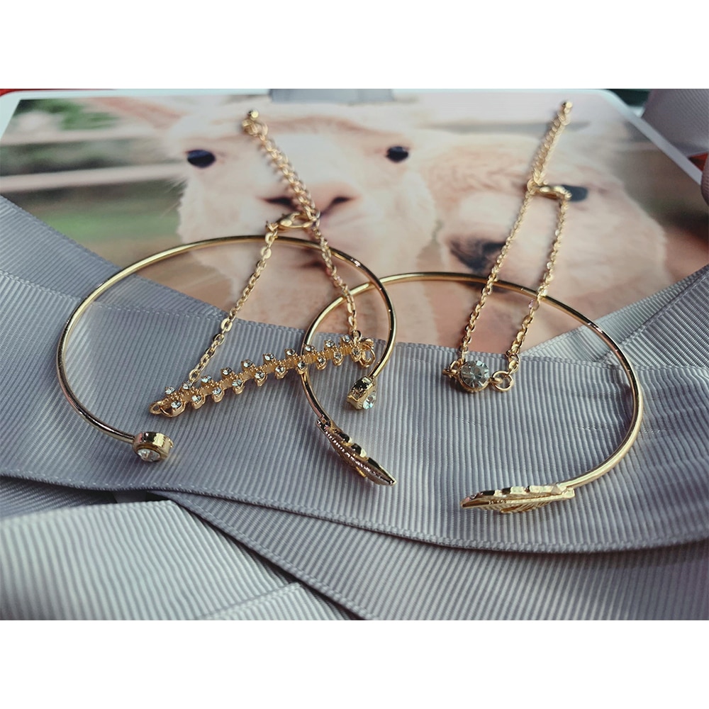 Bộ 4 vòng tay mặt hình lá cây và hình học màu vàng đồng phối dây xích thời trang dành cho bạn nữ