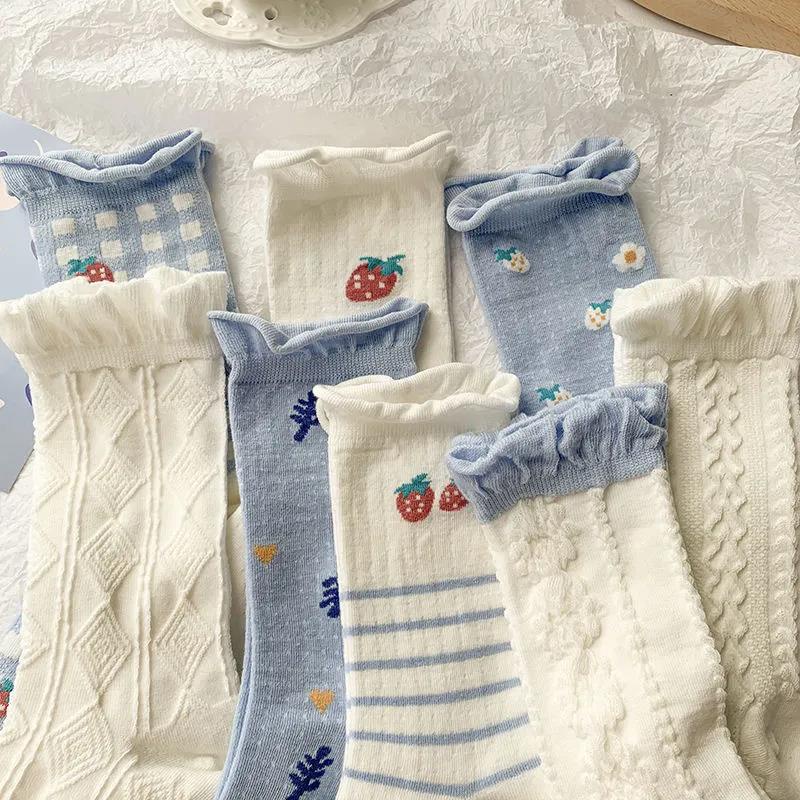 1 Đôi Vớ Họa Tiết Trái Cây Màu Xanh Cho Nữ