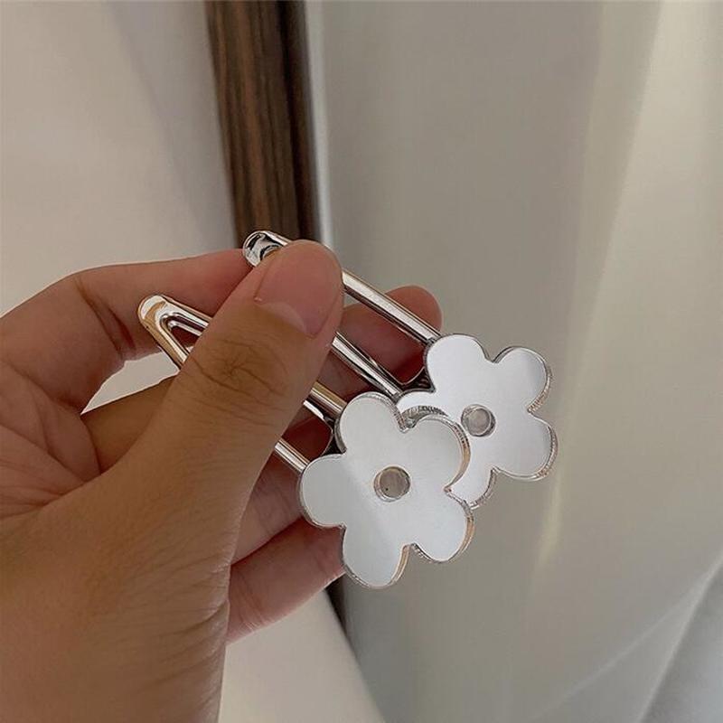 We Flower Kẹp Tóc Hình Hoa Hướng Dương Tráng Gương Đáng Yêu Hợp Thời Trang