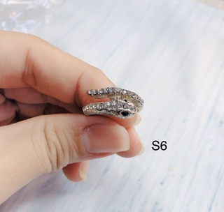 SET NHẪN HỢP KIM ĐỘC LẠ