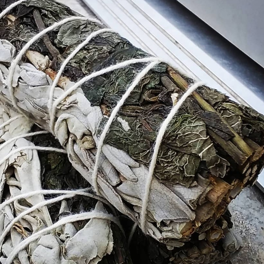 Xô thơm Lá Bạc Hà (White Sage & Peppermint) Giảm Căng Thẳng & Loại Bỏ Tiêu Cực l XÔ THƠM THANH TẨY | BigBuy360 - bigbuy360.vn