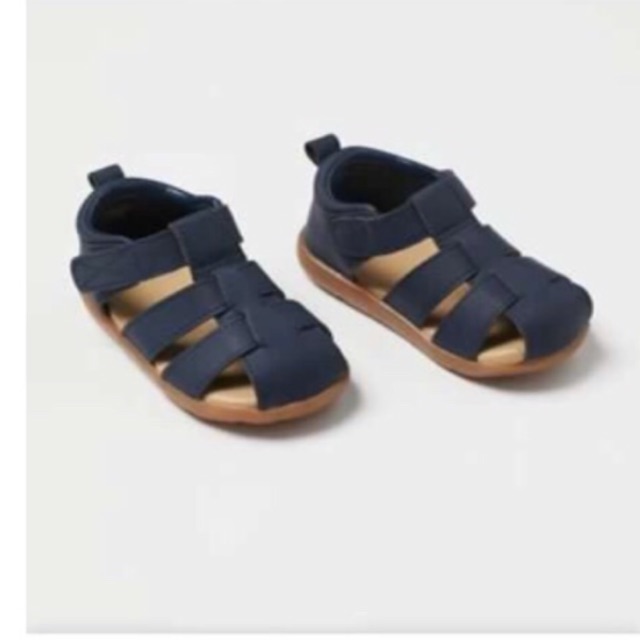 Sandal HM săn sale