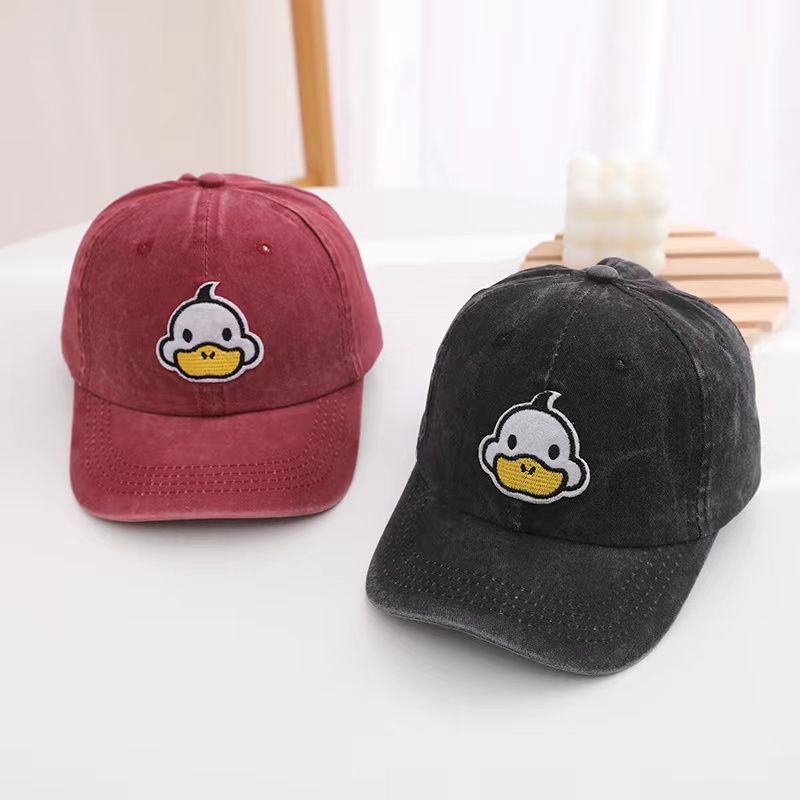 Mũ Lưỡi Trai Che Nắng Thêu Hình Chú Vịt Kiểu Hàn Quốc Dễ Thương Cho Bé