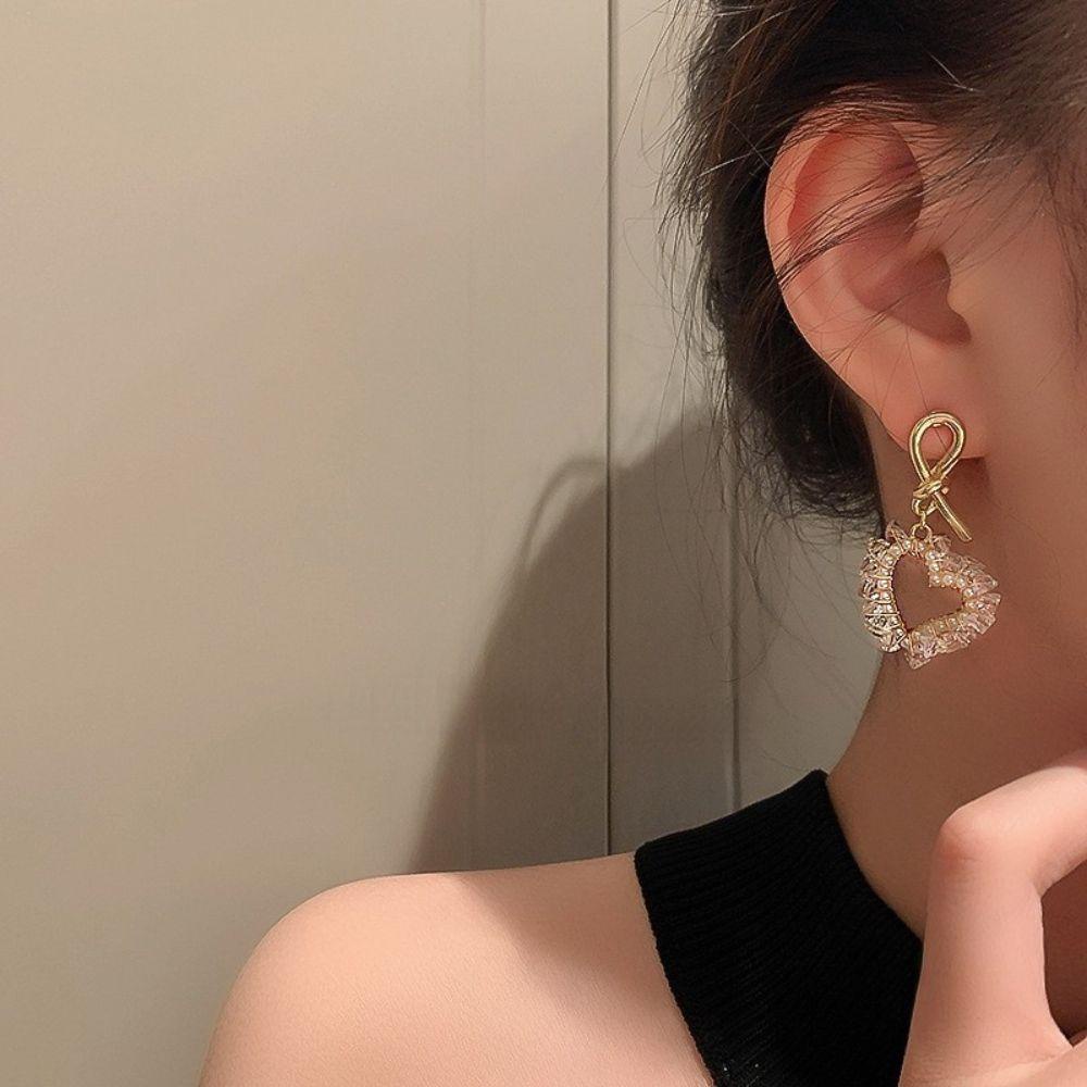 Đôi Khuyên Tai Bản Lớn Thời Trang Cho Nữ|Khuyên Tai Trái Tim Đính Đá Sang Trọng