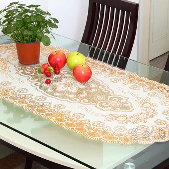 Bộ 3 Khăn Trải Bàn Ăn Oval 40x80cm Nhũ Vàng Sang Trọng