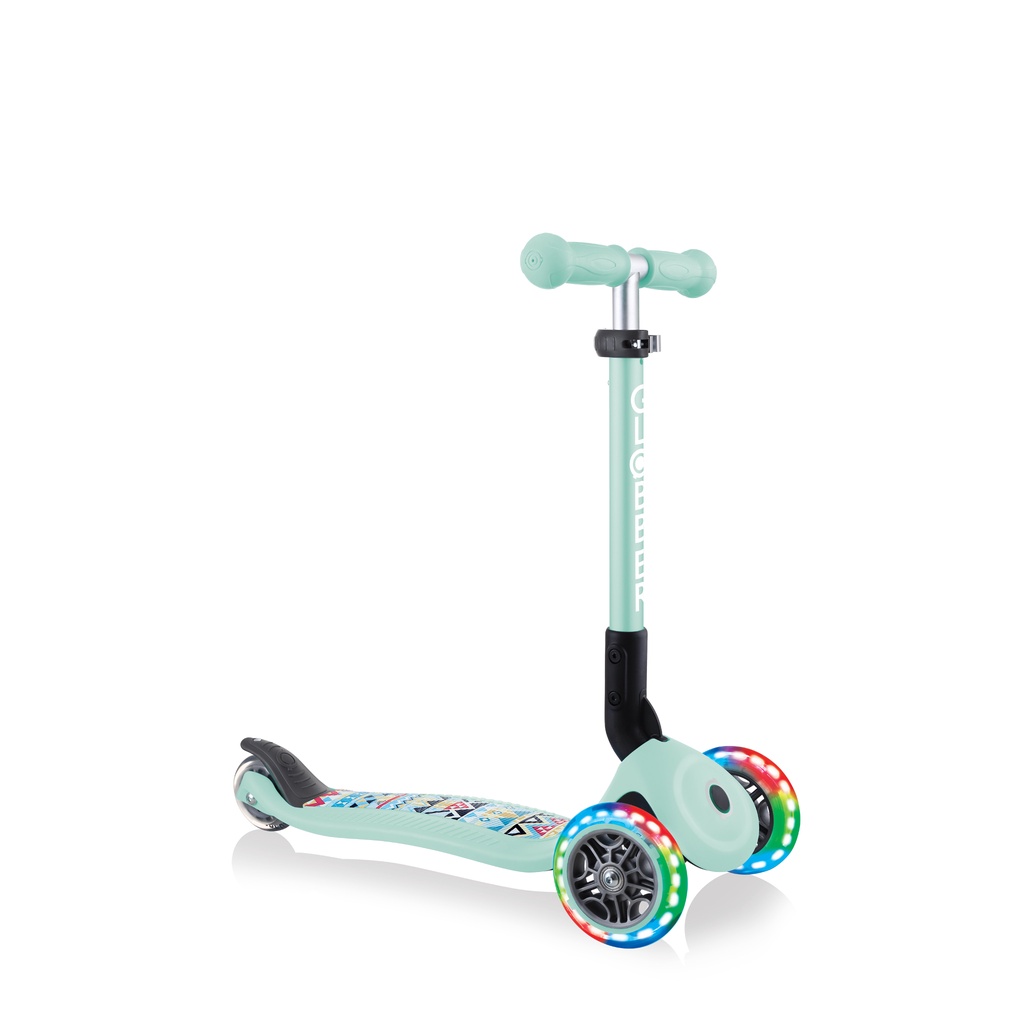 Xe trượt scooter 3 bánh gấp gọn bánh xe phát sáng Globber Junior Fantasy cho trẻ em từ 2-6 tuổi – Họa tiết dân tộc/Xanh