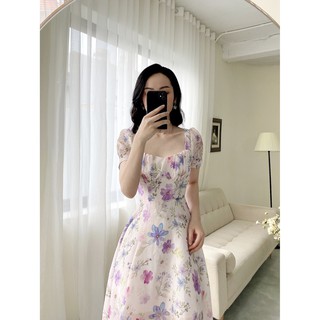 Váy cổ vuông nhún ngực