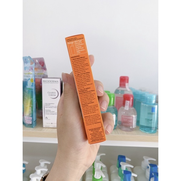 Kem chống nắng La Roche-Posay / Anthelios Ultra Light Sunscreen Fluid SPF 60 / 50mL