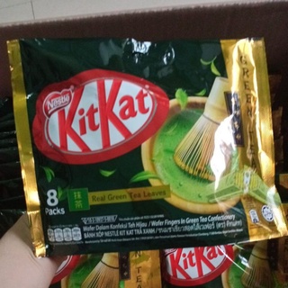 Bánh xốp Socola Kitkat vị Trà Xanh 8 thanh 17g (136g)  (trời nóng bạn vui lòng bỏ ngăn mát tủ lạnh trước khi dùng)