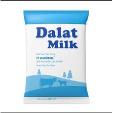 Sữa túi 220 ml Đà Lạt không đường, Có đường, ít đường | BigBuy360 - bigbuy360.vn