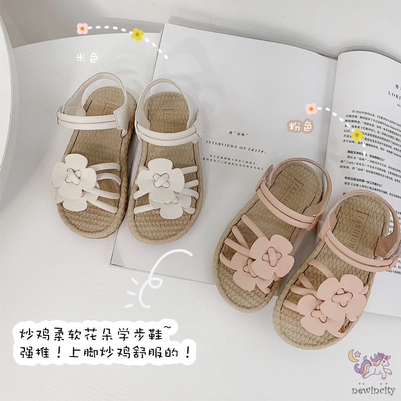 Xăng đan Đính Hoa Phong Cách Hàn Quốc Cho Bé Gái