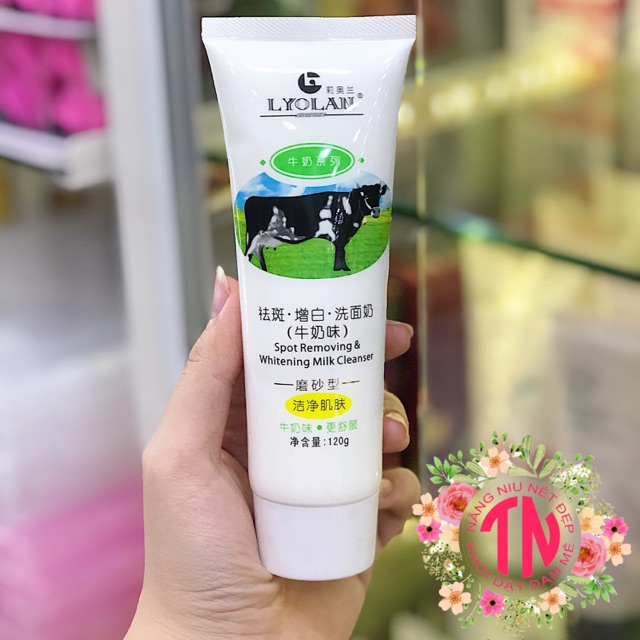Sữa rửa mặt con bò Lyolan