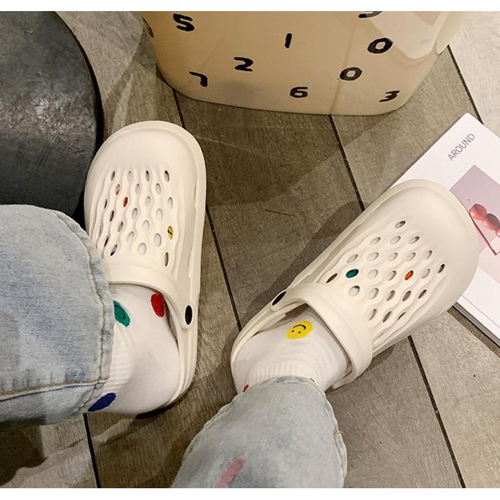 Dép Cao Su Đục Lỗ Chống Trượt Thời Trang Đi Biển Mùa Hè Cho Nữ