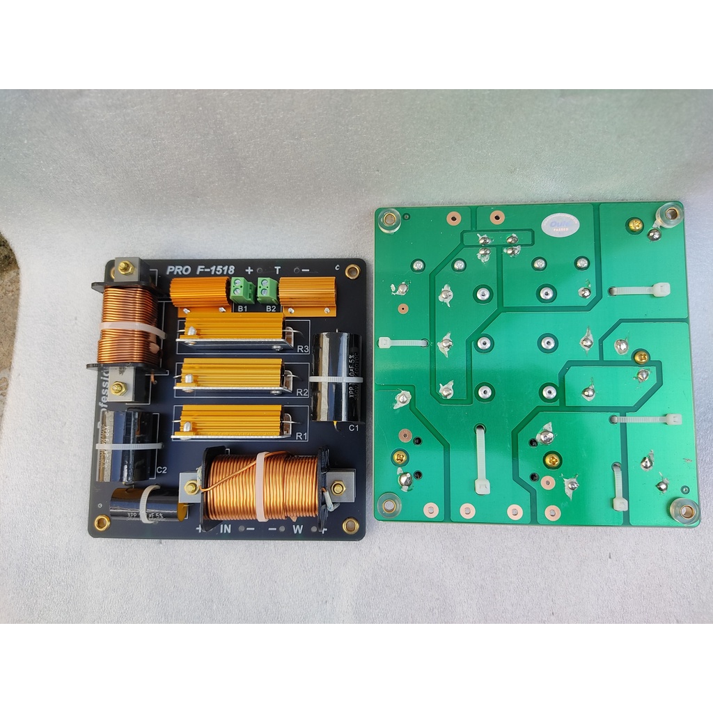 MẠCH PHÂN TẦN CÔNG SUẤT LỚN  F1518 -  HÀNG XỊN - 1 BASS 1 TREBLE- CÔNG SUẤT MÃ 1800W - GIÁ 1 CÁI
