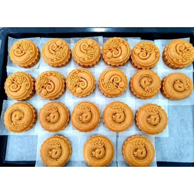 Khuôn nhấn trung thu lò xo 150-200g rồng-công-lân-khánh