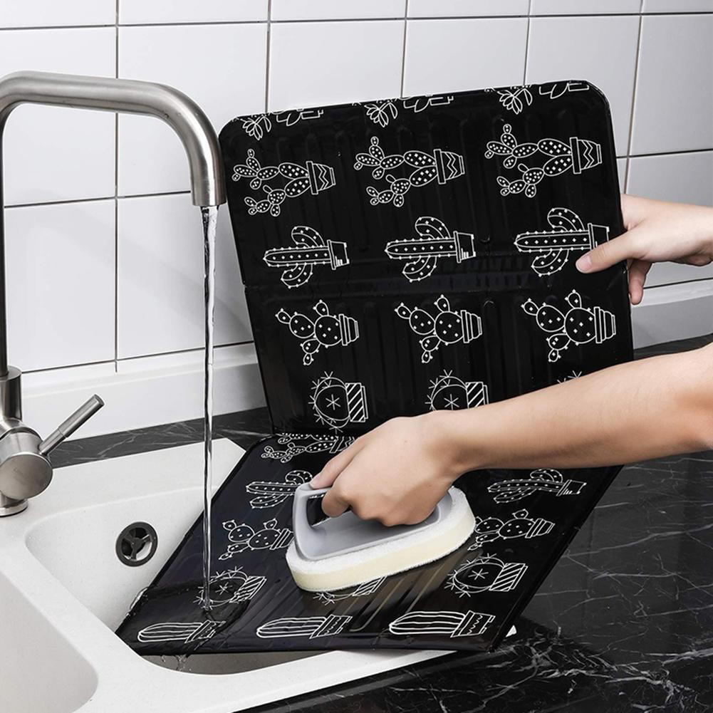 Tấm chắn chống bắn dầu tiện lợi cho bếp nấu