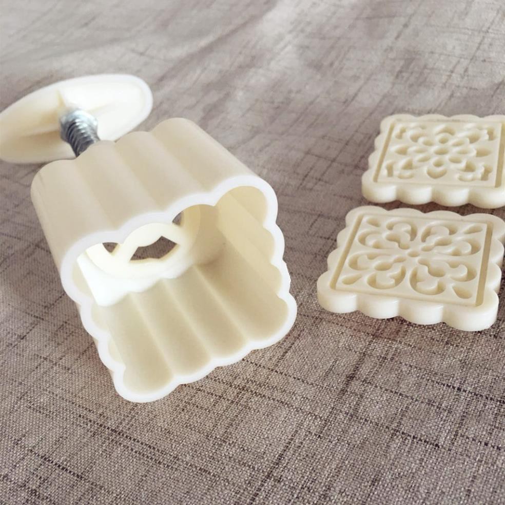 Sale  KHUÔN LÀM BÁNH TRUNG THU 50-100GR  ShopAnhThu