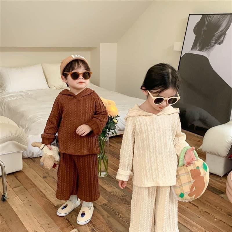 Bộ len vặn thừng cho bé gái