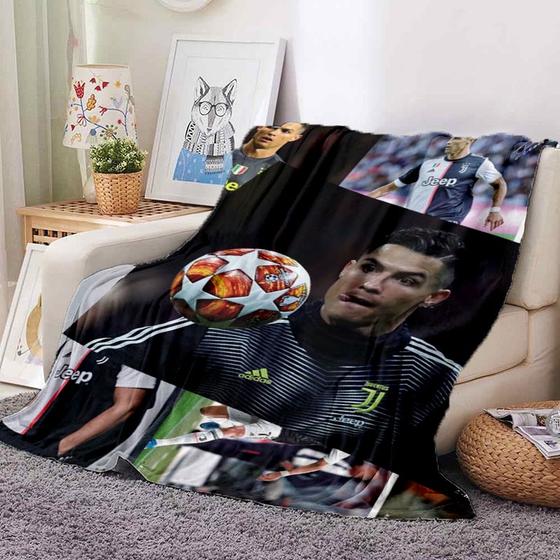 Chăn flannel Tùy Chỉnh Hình Ngôi Sao Bóng Đá Ronaldo Cho Bạn Trai